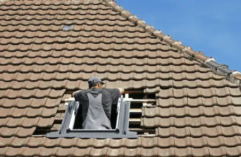 Pose de velux - Ouilly-le-Tesson